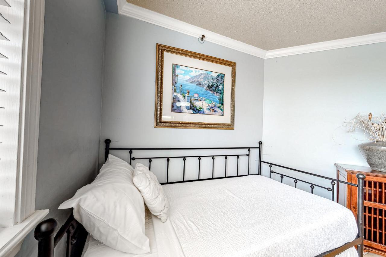 The Inn At St. Thomas Square #1208A Panama City Beach Bagian luar foto